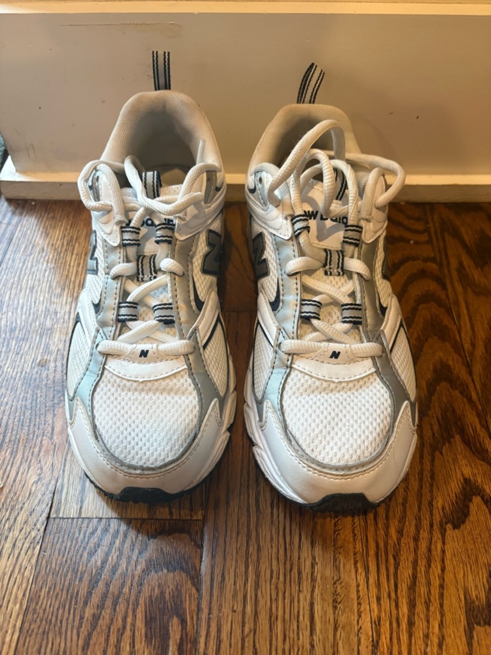 New Balance  408 sneakers